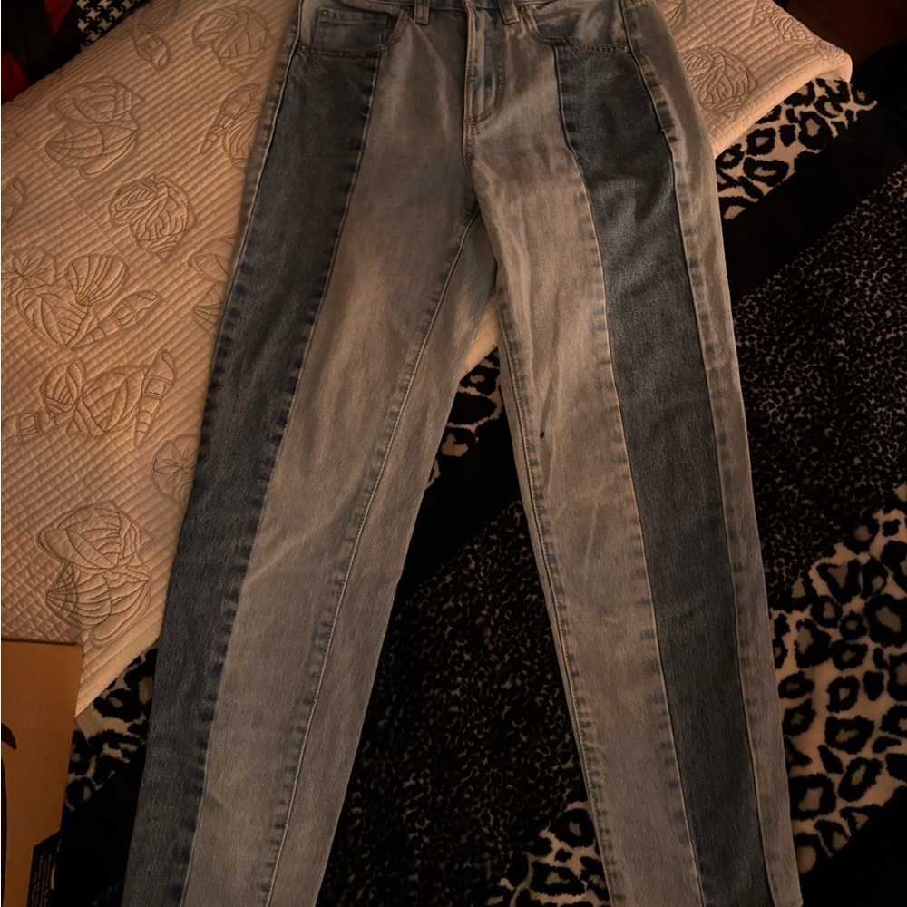 Two-Tone Blue Jeans